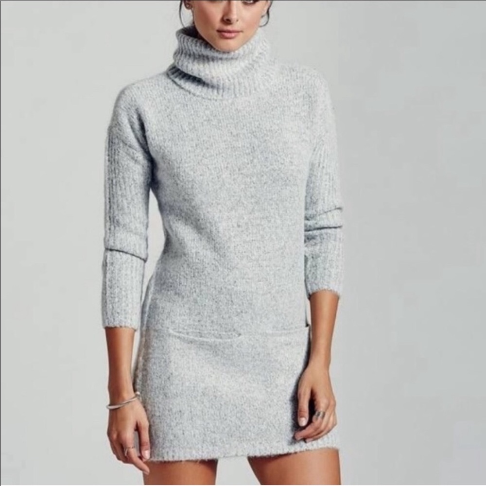Guess Turtleneck Sweater Dress Size XS